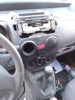 Veículo de Sucata peugeot bipper * do ano 2009 alimentado 8hs