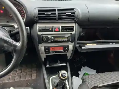 Verschrottungsfahrzeug seat leon (1m1) 1.9 tdi des jahres 2004 angetrieben alh