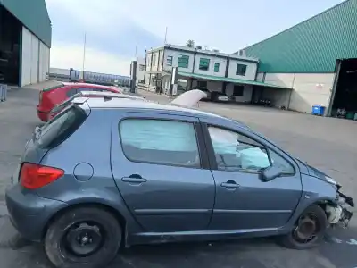 Scrapping Vehicle peugeot 307 (3a/c) 1.6 16v of the year 2006 powered nfu