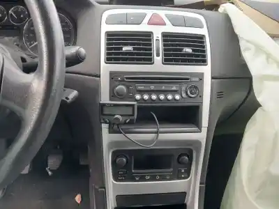 Scrapping Vehicle peugeot 307 (3a/c) 1.6 16v of the year 2006 powered nfu