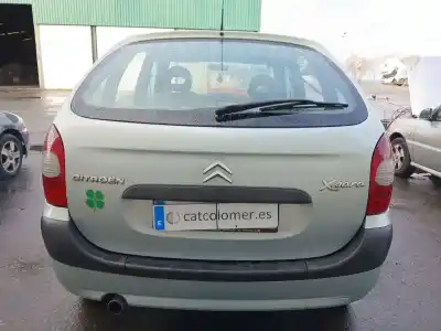 Veículo de Sucata citroen xsara picasso (n68) 2.0 hdi do ano 2004 alimentado rhy