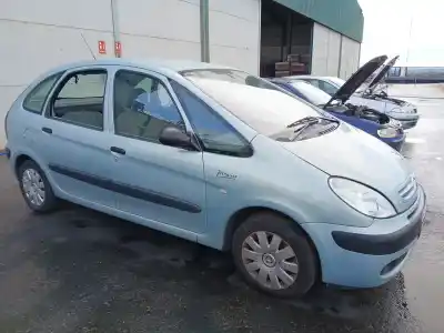 Veículo de Sucata citroen xsara picasso (n68) 2.0 hdi do ano 2004 alimentado rhy