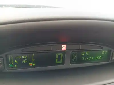 Veículo de Sucata citroen xsara picasso (n68) 2.0 hdi do ano 2004 alimentado rhy