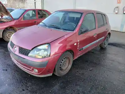 Veículo de Sucata renault clio ii (bb_, cb_) 1.5 dci (b/cb07) do ano 2003 alimentado k9k a7 (48 kw)