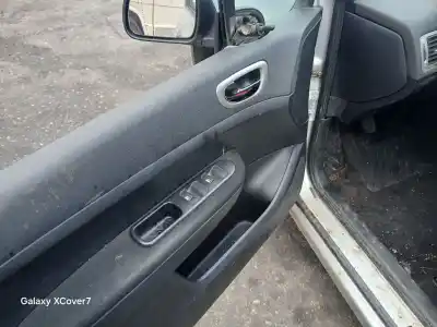 Sloopvoertuig peugeot 307 (3a/c) 1.6 16v van het jaar 2005 aangedreven nfu