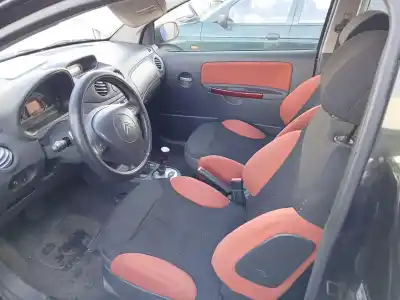 Veículo de Sucata citroen c2 (jm_) 1.4 do ano 2003 alimentado kfv