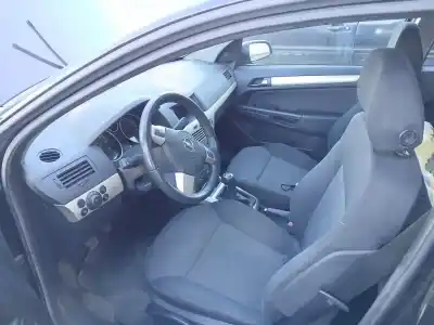 Veicolo di demolizione opel astra h (a04) 1.7 cdti (l48) dell'anno 2007 alimentato z17dth
