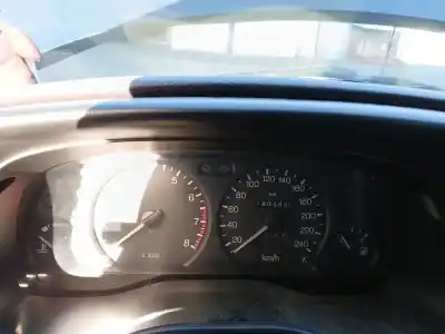 Veicolo di demolizione ford mondeo ii (bap) 2.0 i dell'anno 1996 alimentato nga