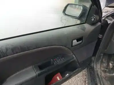 Veículo de Sucata ford mondeo iii (b5y) 2.0 tdci do ano 2003 alimentado fmba,n7ba,n7bb