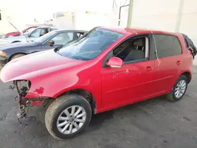 Veículo de Sucata volkswagen golf v (1k1) 1.9 tdi do ano 2007 alimentado bkc,bls,bxe