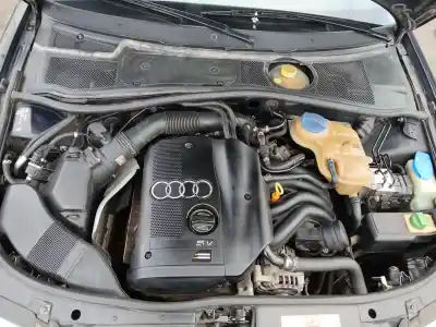 Здавання транспортного засобу audi a4 b5 (8d2) 1.8 року 2000 потужний apt