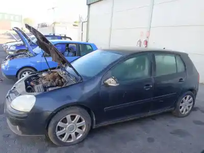 Veículo de Sucata volkswagen golf v (1k1) 1.9 tdi do ano 2005 alimentado bls