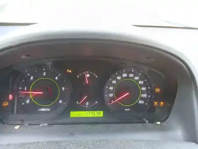 Veículo de Sucata chevrolet captiva (c100, c140) 2.0 d 4wd do ano 2010 alimentado z20s