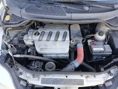 Hurda Aracı renault megane scenic (ja0/1_) 1.6 16v (ja0b, ja04, ja11, ja00) yılın 2001 güçlü k4m 700,k4m 701,k4m 704,k4m 706,k4m 707,k4m 708,k4