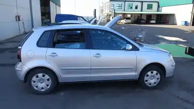 Véhicule à la ferraille volkswagen polo (9n_, 9a_) 1.4 tdi de l'année 2006 alimenté bnm,bwb