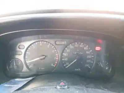 Sloopvoertuig ford mondeo ii (bap) 1.8 i van het jaar 2000 aangedreven rkf