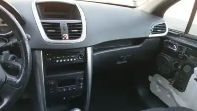 Veículo de Sucata peugeot 207/207+ (wa_, wc_) 1.6 hdi do ano 2007 alimentado 9hx Veículo de Sucata peugeot 207/207+ (wa_, wc_) 1.6 hdi do ano 2007 alimentado 9hx