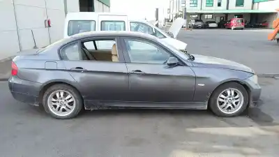 Veículo de Sucata bmw 3 (e90) 320 i do ano 2005 alimentado 204d4