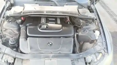 Veículo de Sucata bmw 3 (e90) 320 i do ano 2005 alimentado 204d4