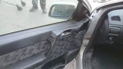 Veículo de Sucata opel astra g fastback (t98) 1.6 (f08, f48) do ano 2000 alimentado x16szr