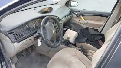 Veicolo di demolizione citroen c5 ii (rc_) 1.6 hdi (rc8hzb) dell'anno 2005 alimentato 9hy (dv6ted4),9hz (dv6ted4)