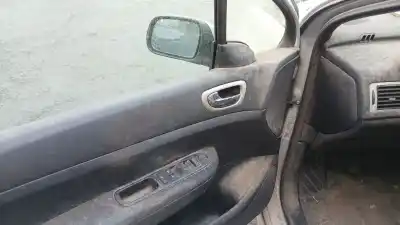 Veículo de Sucata peugeot 307 (3a/c) 1.6 16v do ano 2006 alimentado nfu (tu5jp4)