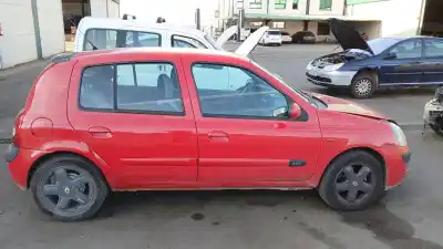 Veículo de Sucata renault clio ii (bb_, cb_) 1.5 dci (b/cb07) do ano 2003 alimentado k9k 700,k9k 704