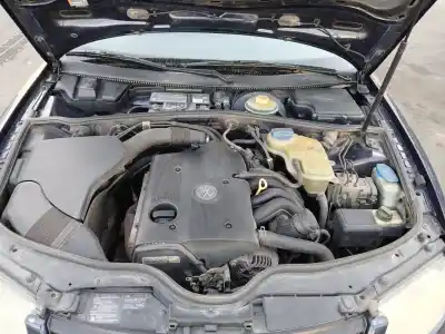 Veículo de Sucata volkswagen passat b5 (3b2) 1.6 do ano 1998 alimentado ahl