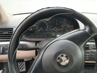 Scrapping Vehicle bmw 3 (e46) 320 i of the year 2004 powered 204d4