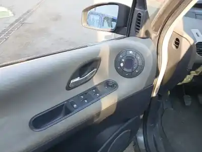 Sloopvoertuig renault espace iv (jk0/1_) 2.2 dci (jk0h) van het jaar 2004 aangedreven g9t j7