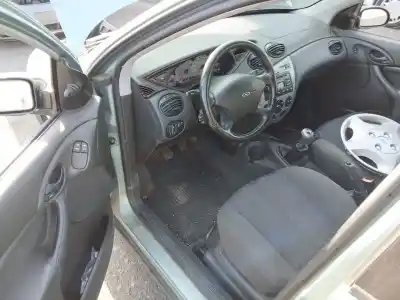 Здавання транспортного засобу FORD FOCUS I (DAW, DBW) 1.6 16V року 2001 потужний FYDA