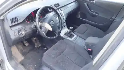Здавання транспортного засобу volkswagen passat b6 (3c2) 2.0 tdi 16v року 2005 потужний bkp