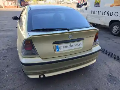 Veículo de Sucata bmw 3 (e46) 320 i do ano 2001 alimentado 204d4