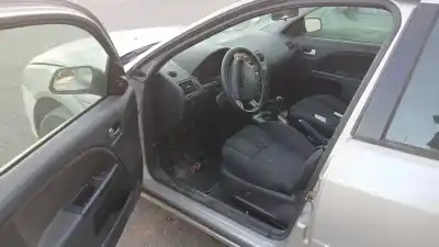 Здавання транспортного засобу FORD MONDEO III SEDÁN (B4Y)  року 2003 потужний D6BA,HJBA,HJBB,HJBC,HJBE