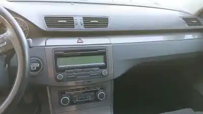 Здавання транспортного засобу volkswagen passat b6 (3c2) 2.0 tdi 16v року 2010 потужний cba