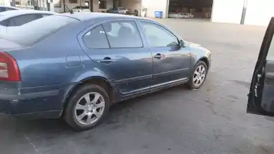 Veicolo di demolizione SKODA OCTAVIA II (1Z3)  dell'anno 2005 alimentato BJB