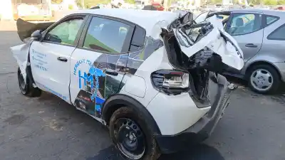 Sloopvoertuig citroen c3 iii van (sx_, sy_) puretech 110 van het jaar 2024 aangedreven hnz (eb2dt)