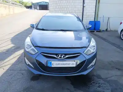 Veicolo di demolizione HYUNDAI I40 I CW (VF)  dell'anno 2014 alimentato D4FD