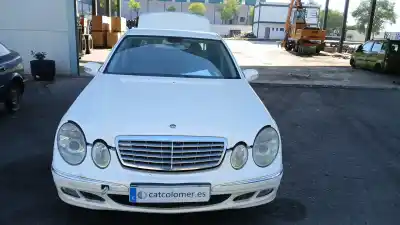 Veicolo di demolizione MERCEDES-BENZ CLASE E (W211)  dell'anno 2005 alimentato 647961