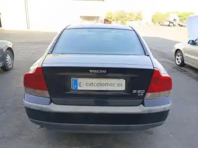 Veículo de Sucata volvo s60 i (384) d5 do ano 2006 alimentado d5244t