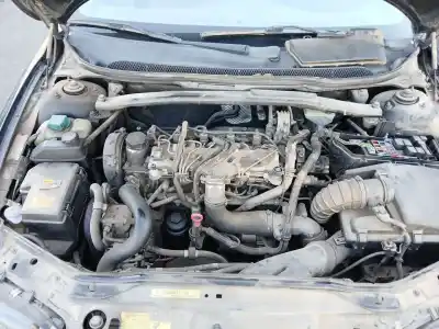 Veículo de Sucata volvo s60 i (384) d5 do ano 2006 alimentado d5244t