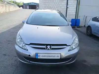 Véhicule à la ferraille PEUGEOT 307 SW (3H)  de l'année 2005 alimenté 9HY (DV6TED4),9HZ (DV6TED4)