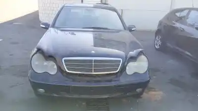 Scrapping Vehicle MERCEDES-BENZ CLASE C (W203)  of the year 2005 powered OM 611.962,OM 646.963