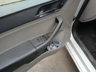 Scrapping Vehicle SEAT TOLEDO IV (KG3)  of the year 2013 powered CFNA
