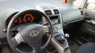 Scrapping Vehicle toyota auris (_e15_) 2.0 d-4d (ade150_) of the year 2008 powered 1ad-ftv