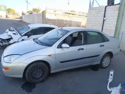 Veículo de Sucata ford focus i (daw, dbw) 1.8 turbo di / tddi do ano 2001 alimentado c9db