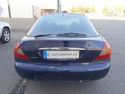 Vehicul casat ford mondeo ii (bap) 2.0 i al anului 1998 alimentat nga