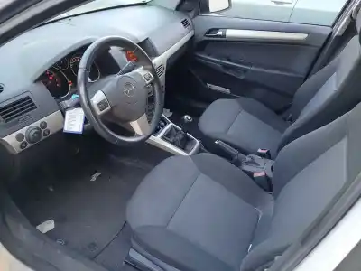 Veículo de Sucata opel astra h (a04) 1.6 (l48) do ano 2007 alimentado z16xe1