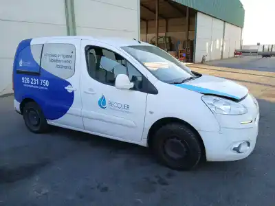 Veicolo di demolizione peugeot partner tepee 1.6 hdi 90 dell'anno 2013 alimentato 9h06