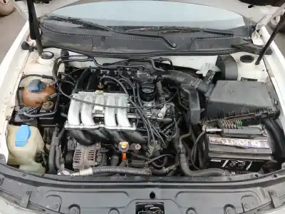 Veículo de Sucata seat toledo ii (1m2) 1.8 20v do ano 2000 alimentado agn